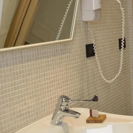 Bb 10 Serpotta - Palazzo Riolo & Restaurant Guest house 3*