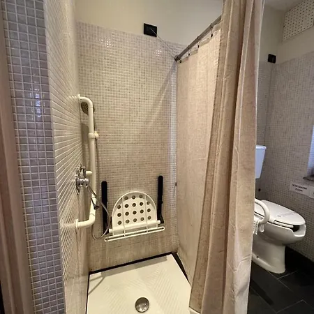 Bb 10 Serpotta - Palazzo Riolo & Restaurant Guest house