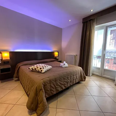 Bb 10 Serpotta - Palazzo Riolo & Restaurant 3*