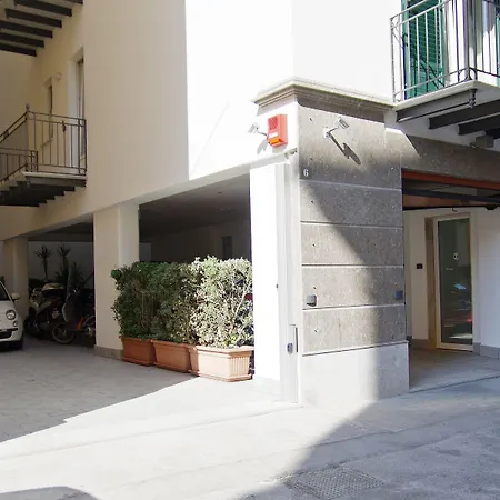 Bb 10 Serpotta - Palazzo Riolo & Restaurant 4*