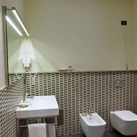 Guest house Bb 10 Serpotta - Palazzo Riolo & Restaurant 3*