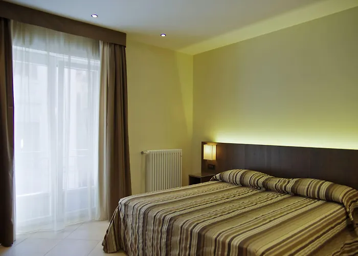 Bb 10 Serpotta - Palazzo Riolo & Restaurant 4*