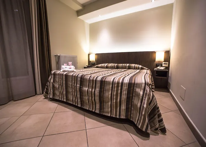 Bb 10 Serpotta - Palazzo Riolo & Restaurant 4*