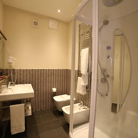 Bb 10 Serpotta - Palazzo Riolo & Restaurant بيت ضيافة 4*